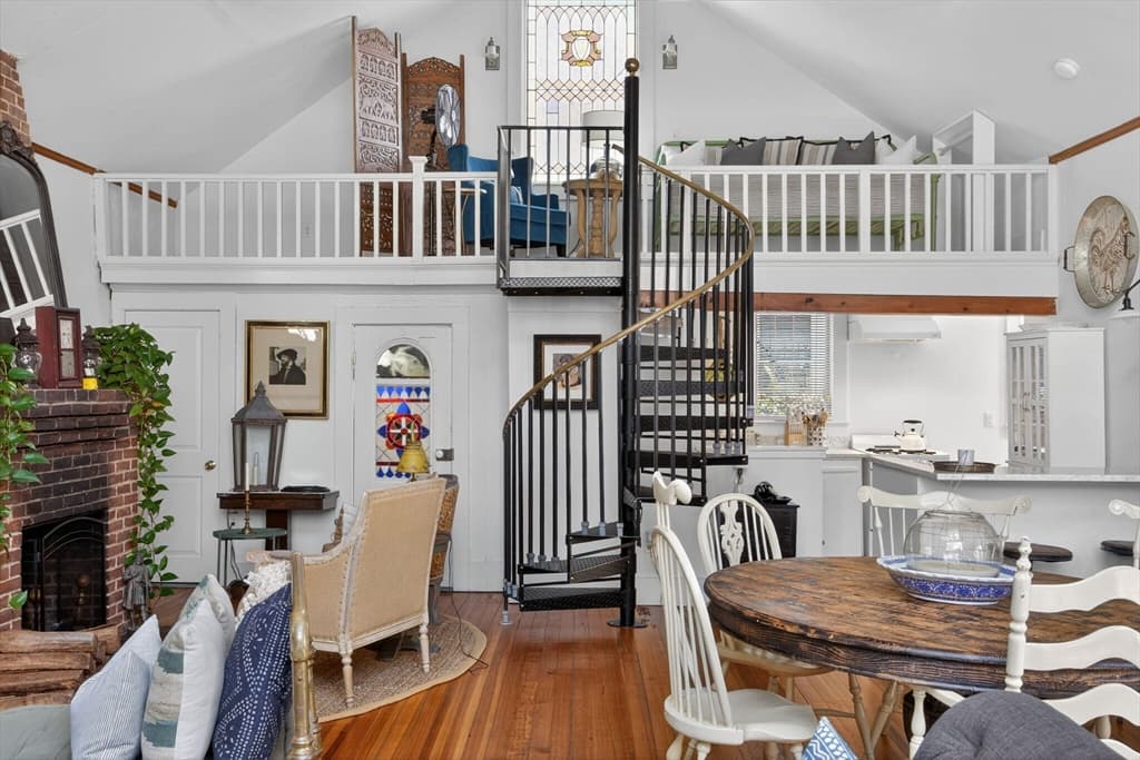 5 Webster Place, Provincetown MA 02657 photo 11