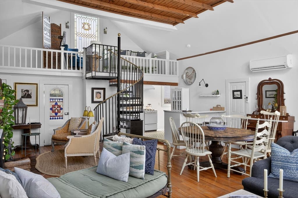 5 Webster Place, Provincetown MA 02657 photo 8