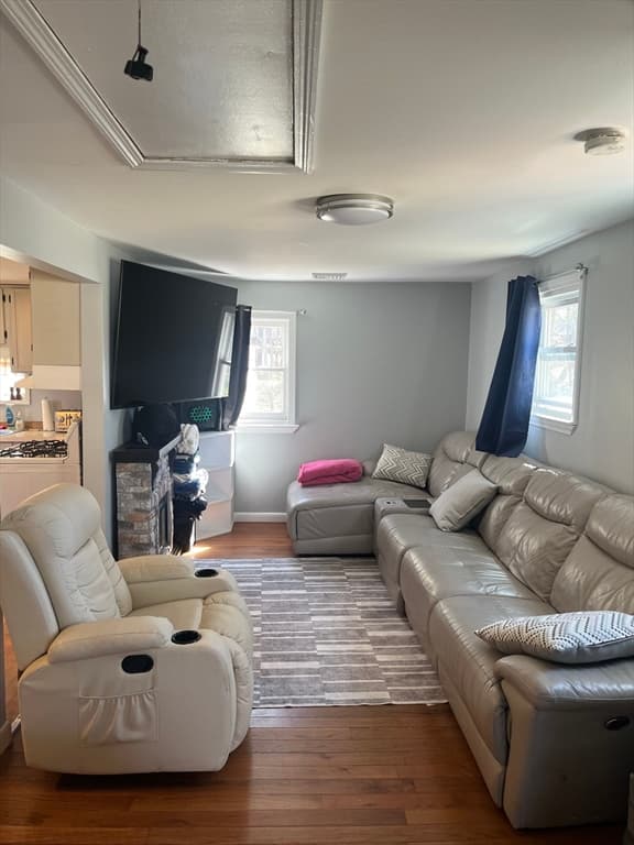 27 Morgan Rd, Holbrook MA 02343 photo 3