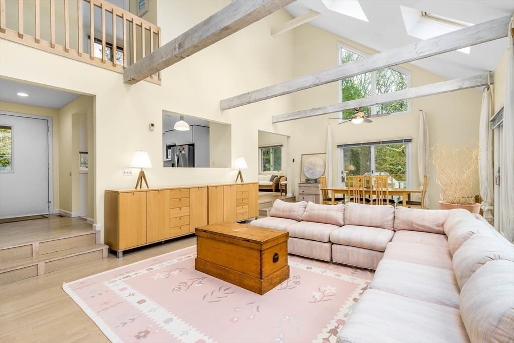 303 Turtleback Rd, Barnstable MA 02648 photo 4