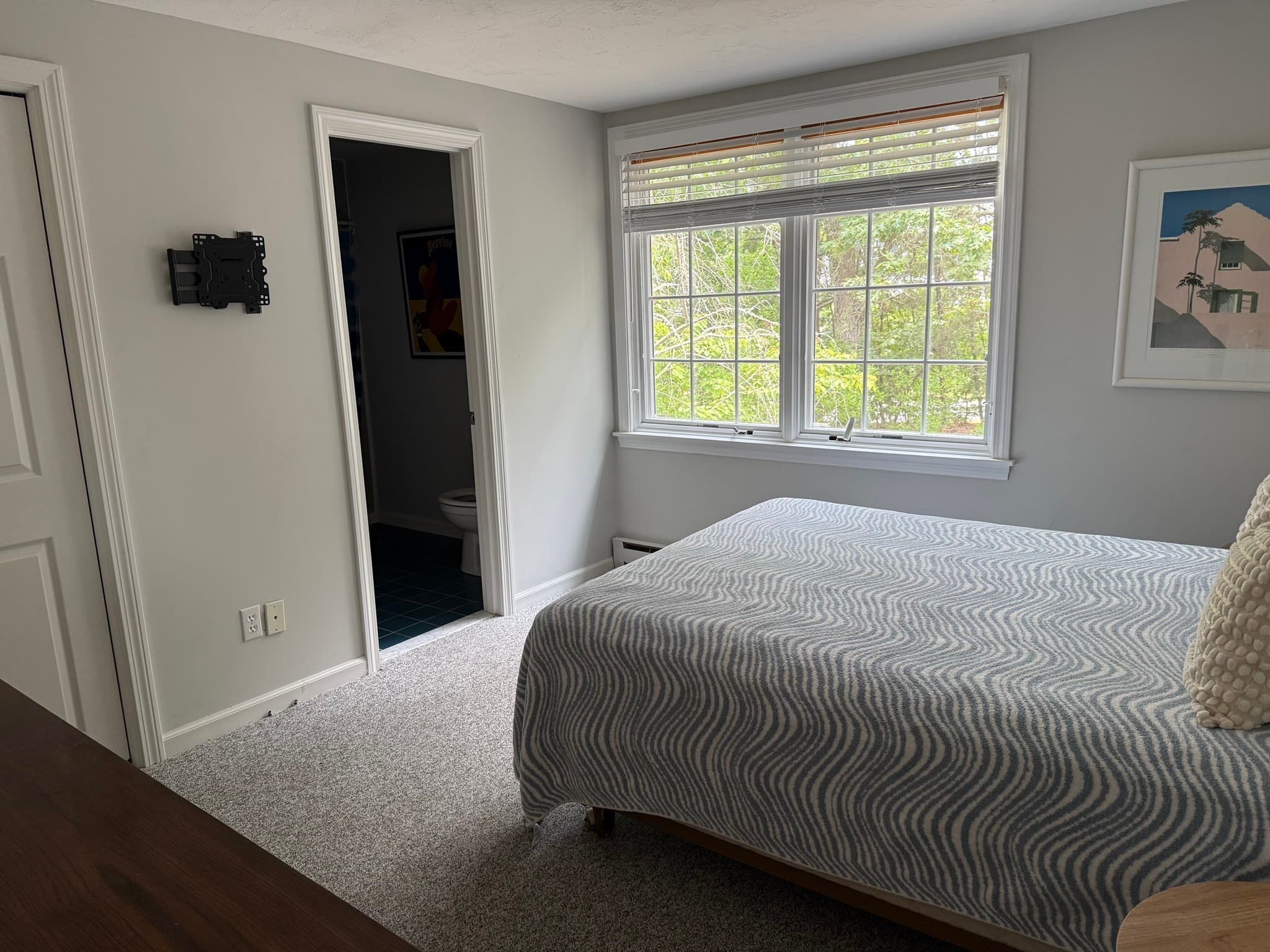 Single Family Residence at 183 Monomoscoy Rd, Mashpee MA 02649, photo 12 of 22