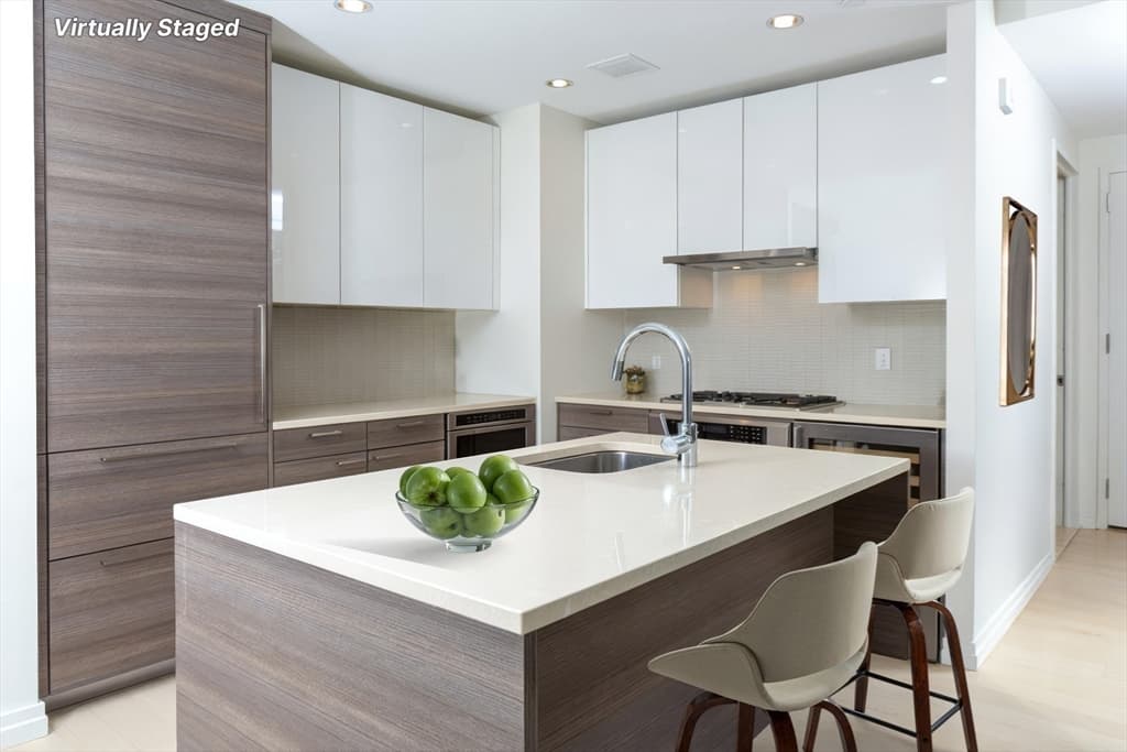 Condominium at 1 Franklin St # 1412, Boston MA 02110, photo 6 of 30