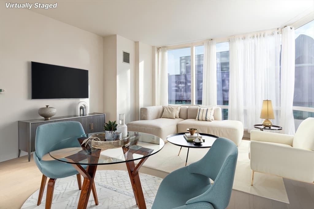 Condominium at 1 Franklin St # 1412, Boston MA 02110, photo 3 of 30