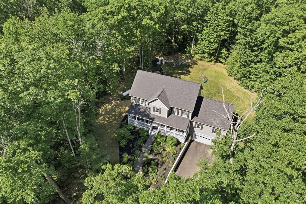Single Family Residence at 7 Lefevre Drive, Kingston NH 03848, Kingston, photo 3 of 42