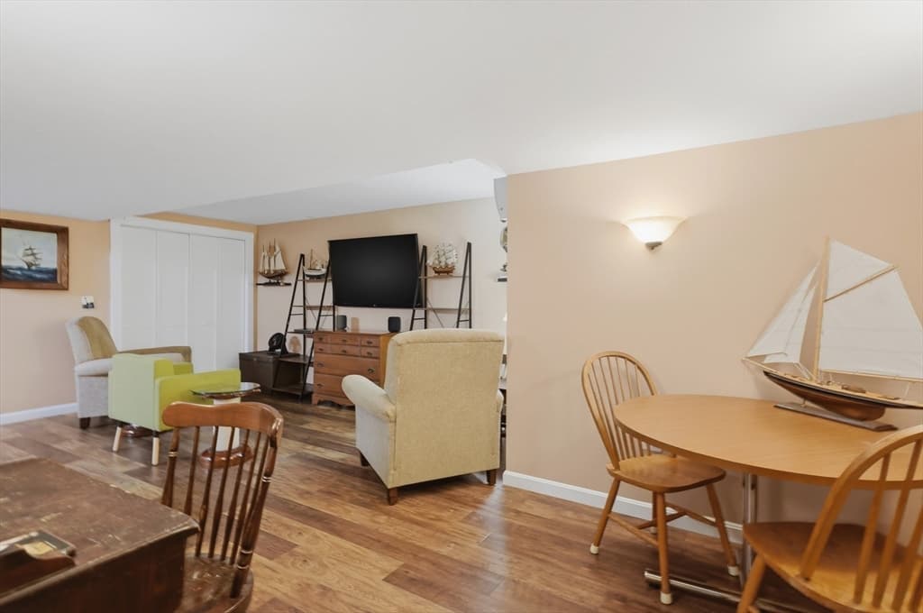 Single Family Residence at 7 Lefevre Drive, Kingston NH 03848, Kingston, photo 31 of 42