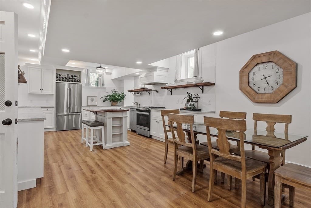Single Family Residence at 279 Main Street, Groton MA 01450, photo 12 of 20