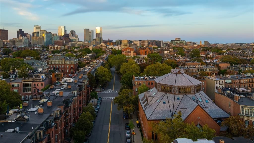 Condominium at 201 W Brookline # 401, Boston MA 02116, photo 22 of 24
