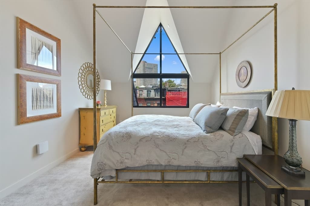 Condominium at 201 W Brookline # 401, Boston MA 02116, photo 19 of 24