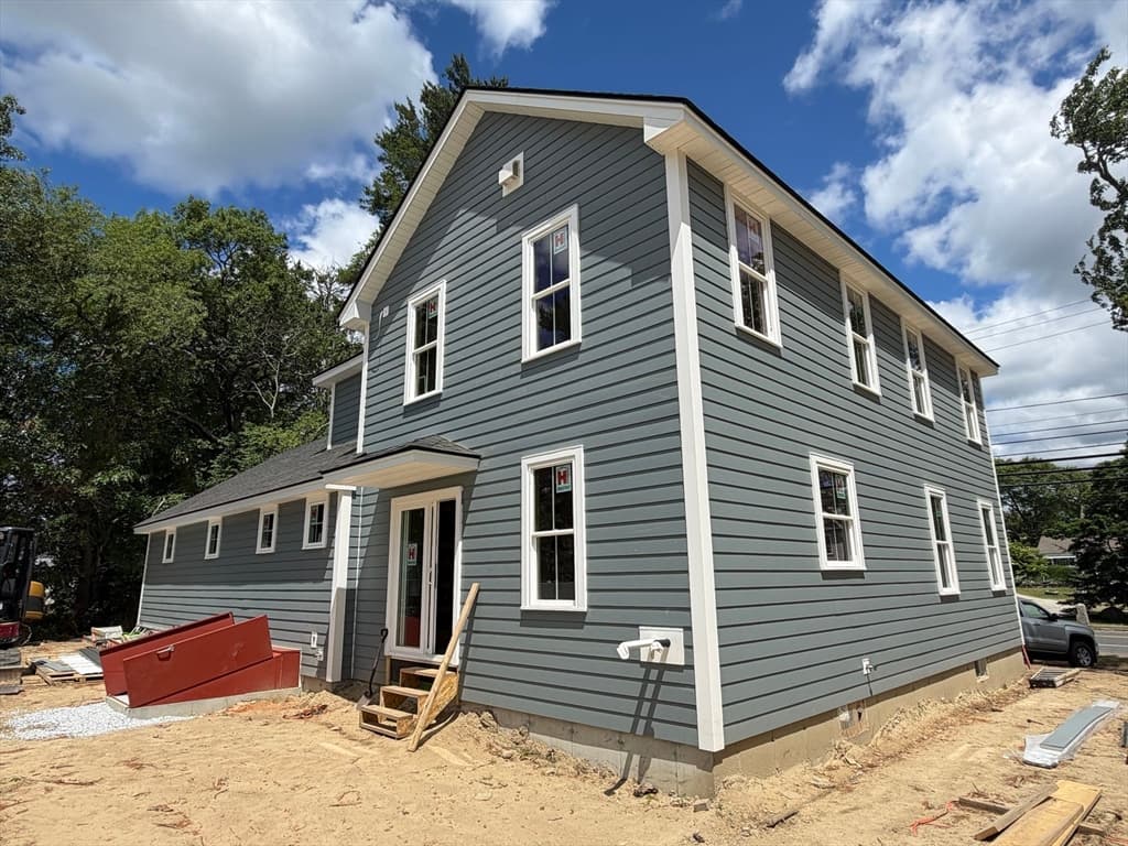 Single Family Residence at 46 Beach Road, Salisbury MA 01952, photo 5 of 40