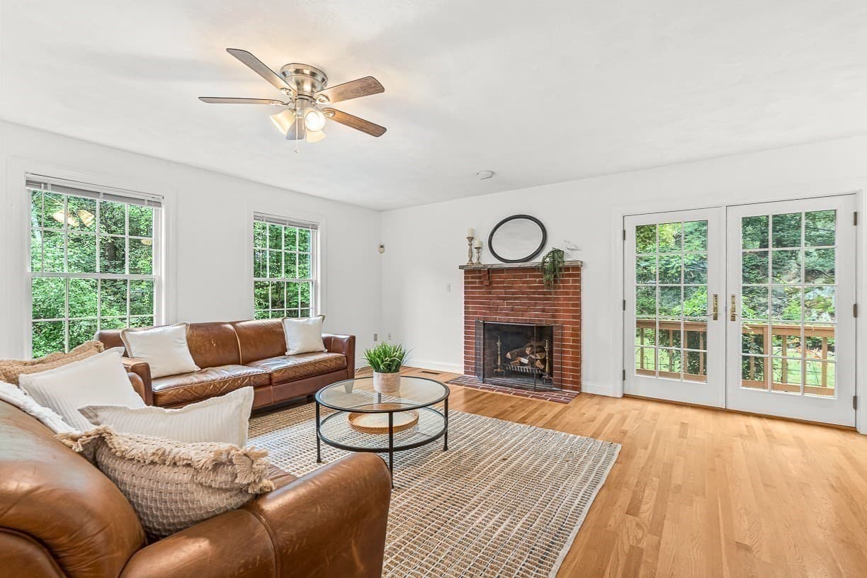 Single Family Residence at 276 High Street, Winchester MA 01890, photo 10 of 41