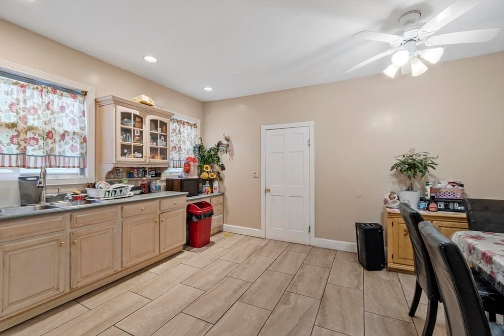 51 High Rock St, Lynn MA 01902 photo 16