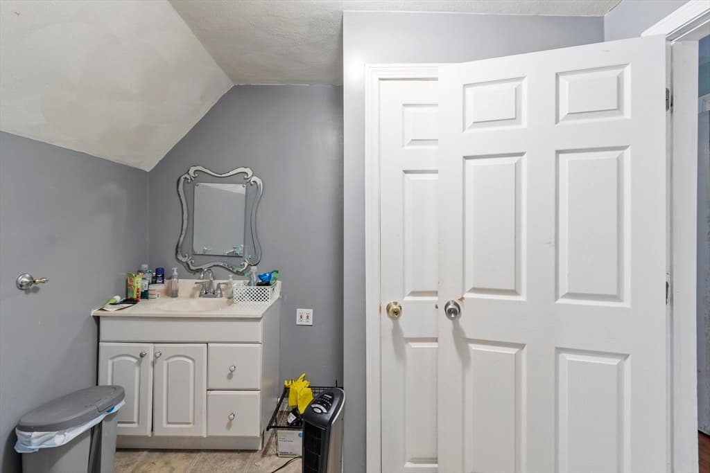 51 High Rock St, Lynn MA 01902 photo 25