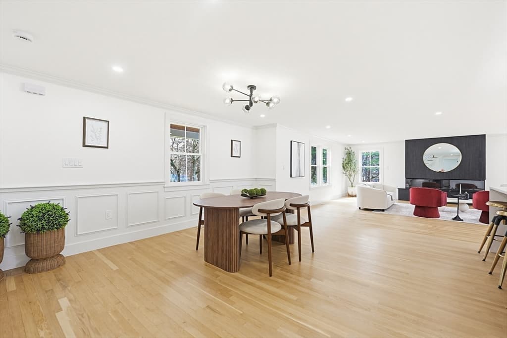 565 Elm St, Concord MA 01742 photo 13