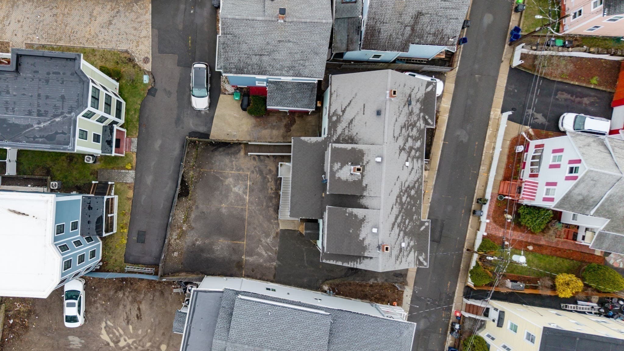 4 Family - 4 Units Up/Down at 20 Autumn St, Somerville MA 02145, photo 28 of 34