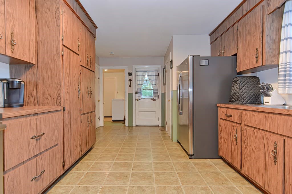 38 Druid Hill Ave E, Randolph MA 02368 photo 35