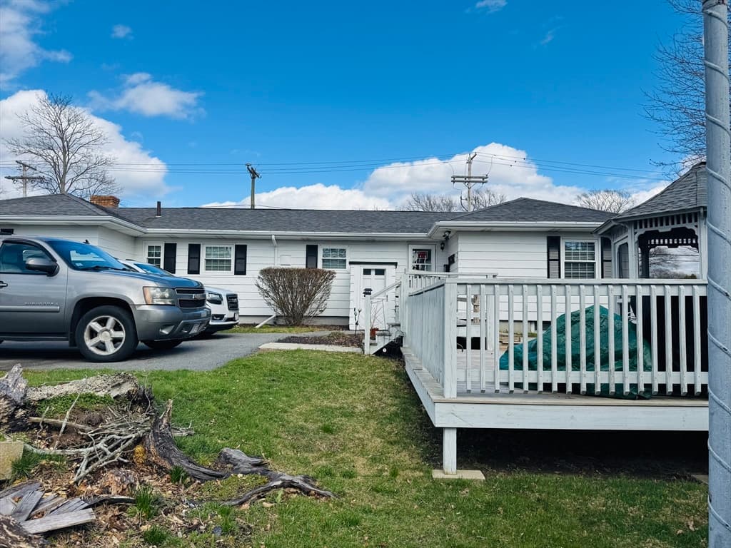 649 Stafford Rd, Fall River MA 02721 photo 17