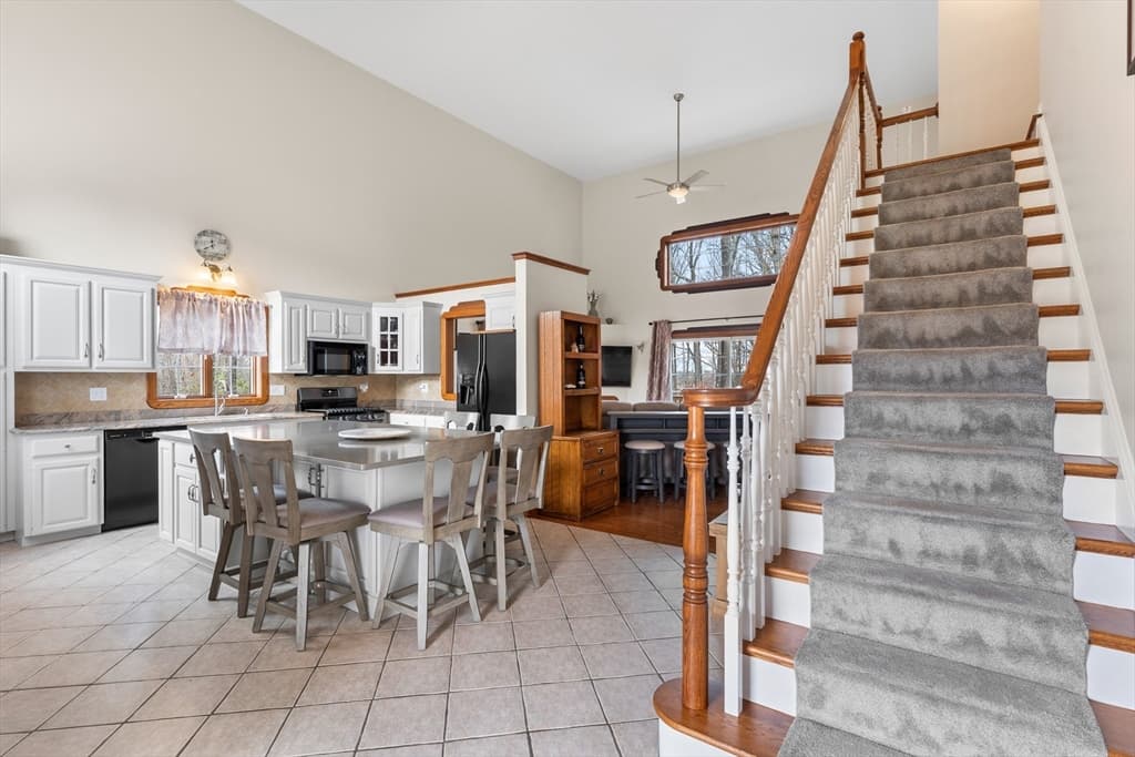 Condominium at 11 Aris Way # 11, Milford MA 01757, photo 4 of 36
