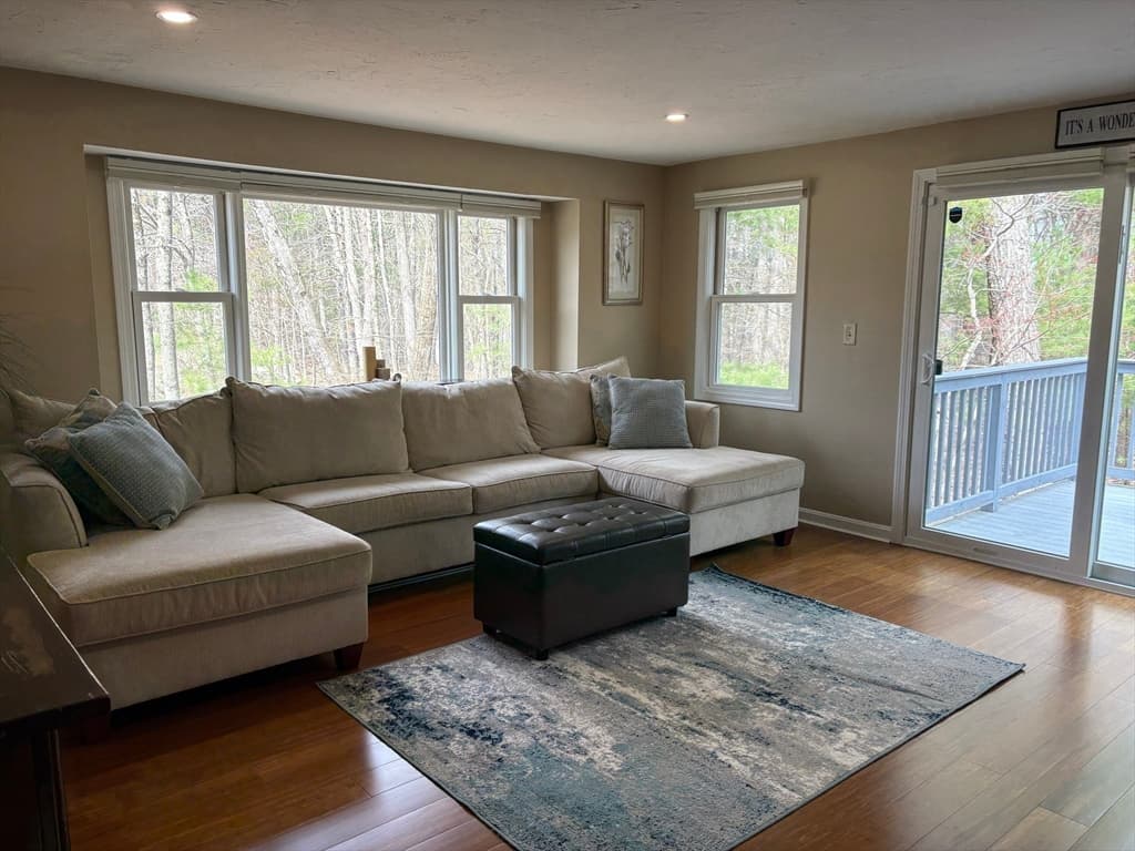 Condominium at 849 Boston Post Rd E # 5H, Marlborough MA 01752, Marlborough, photo 5 of 16