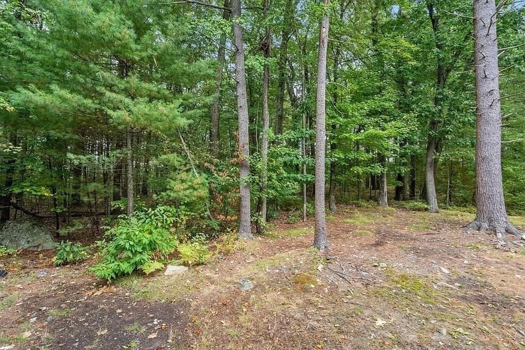 Condominium at 849 Boston Post Rd E # 5H, Marlborough MA 01752, Marlborough, photo 14 of 16