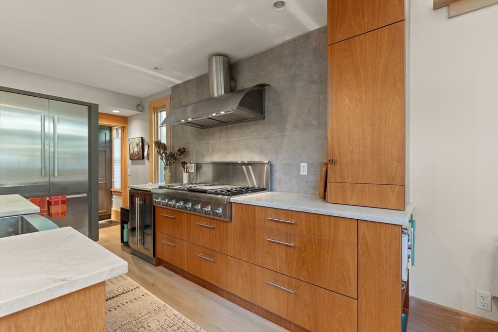 32 Hawthorn St, Cambridge MA 02138 photo 18