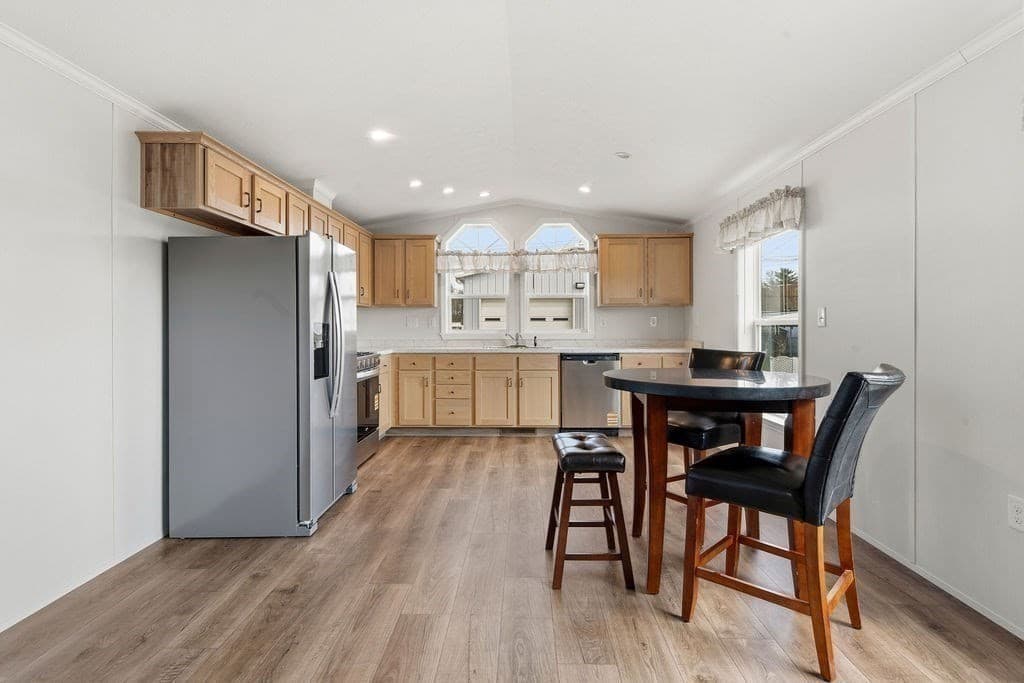 Mobile Home at 131 Washington St. # 50, Foxboro MA 02035, photo 5 of 11