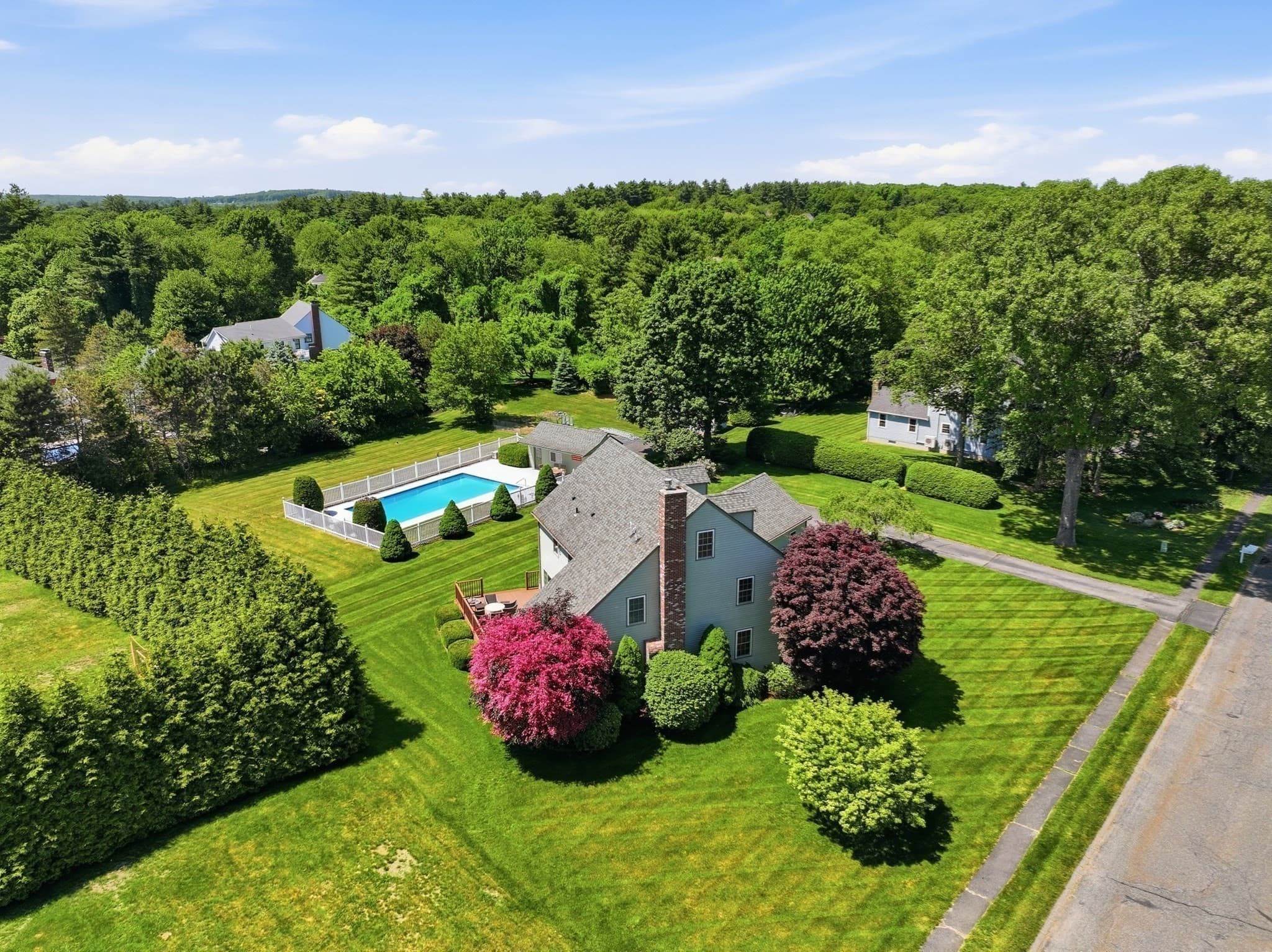 Single Family Residence at 17 Stoneybrook Rd, Grafton MA 01536, photo 2 of 33