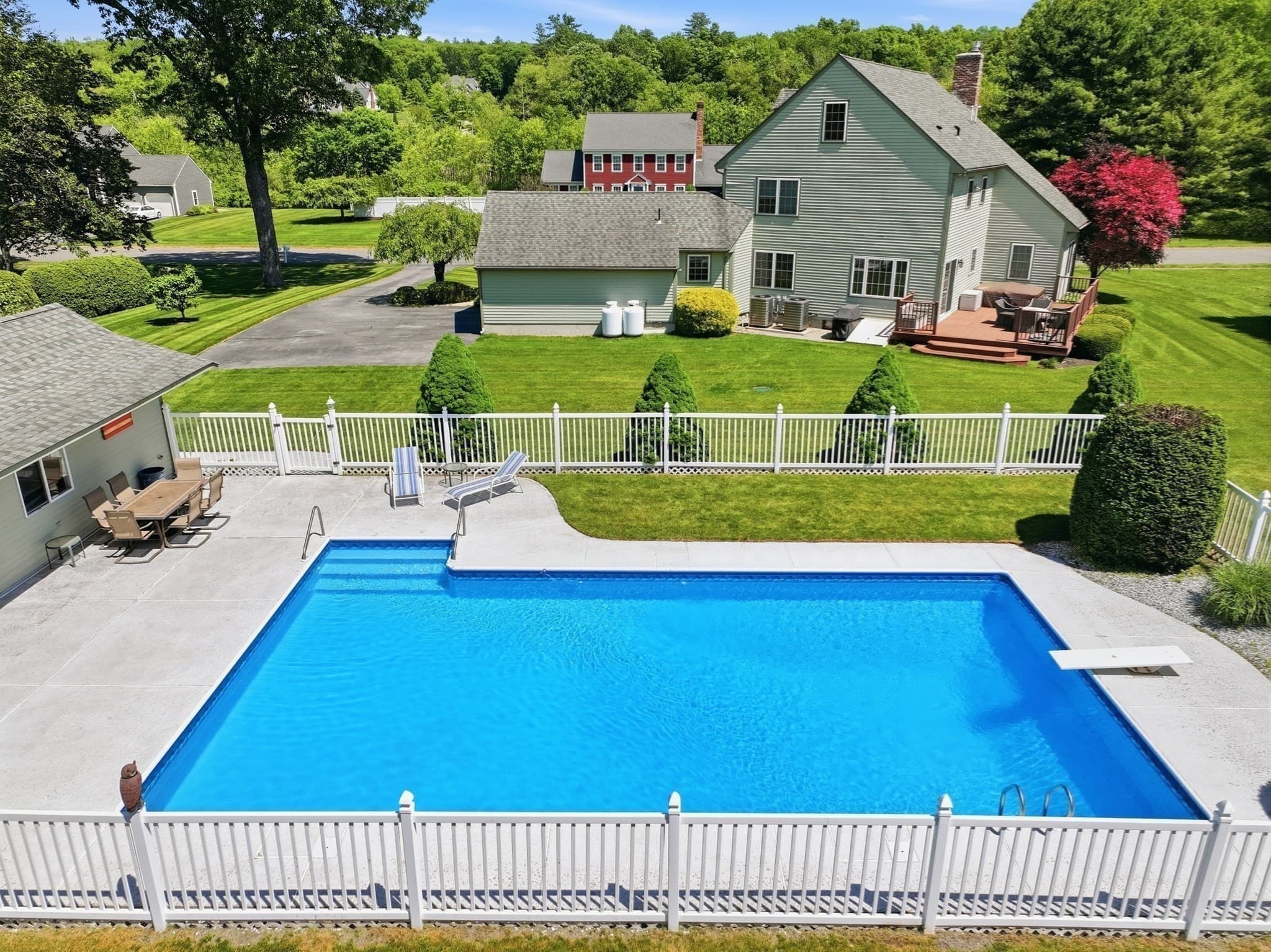 Single Family Residence at 17 Stoneybrook Rd, Grafton MA 01536, photo 30 of 33