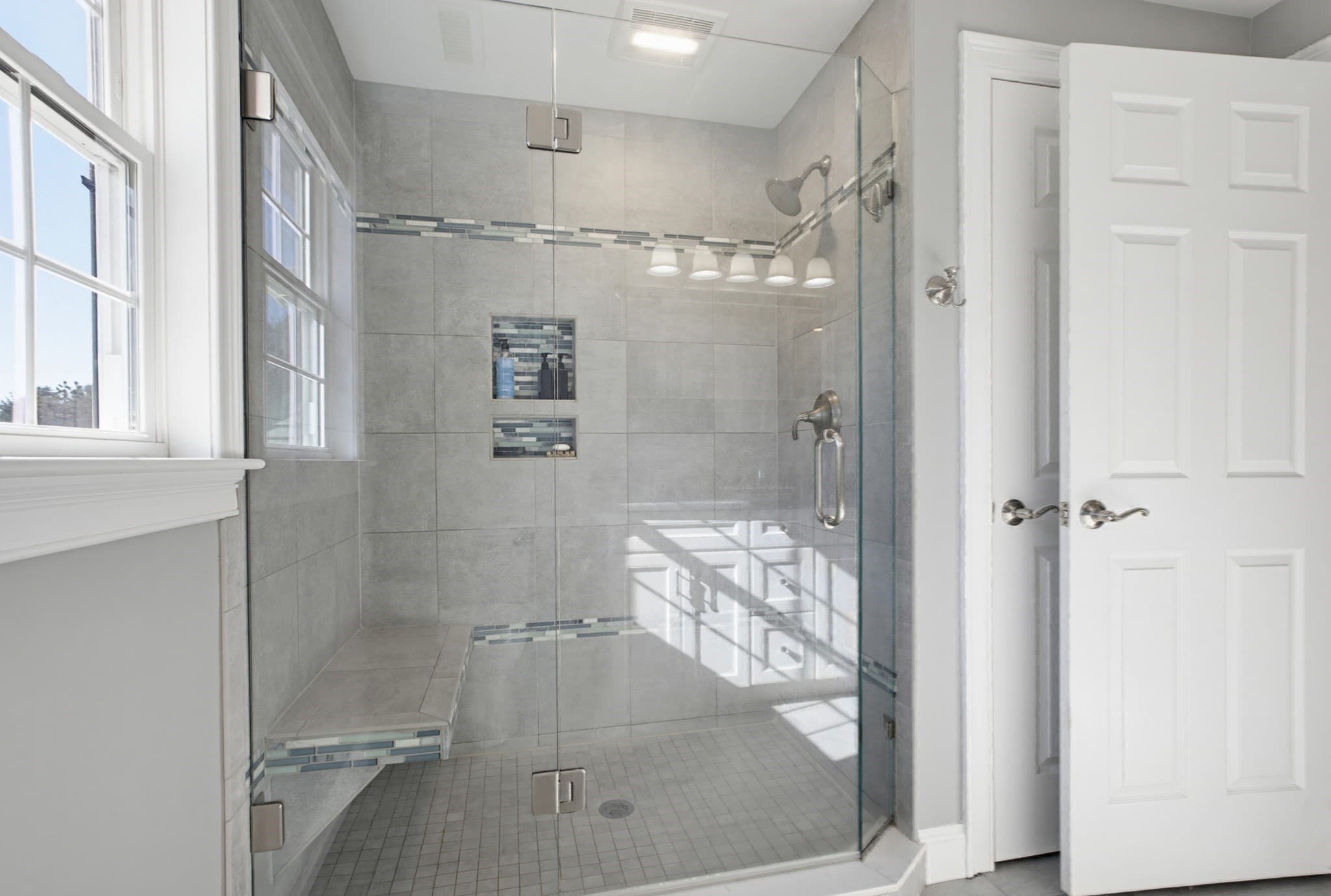 Single Family Residence at 17 Stoneybrook Rd, Grafton MA 01536, photo 18 of 33