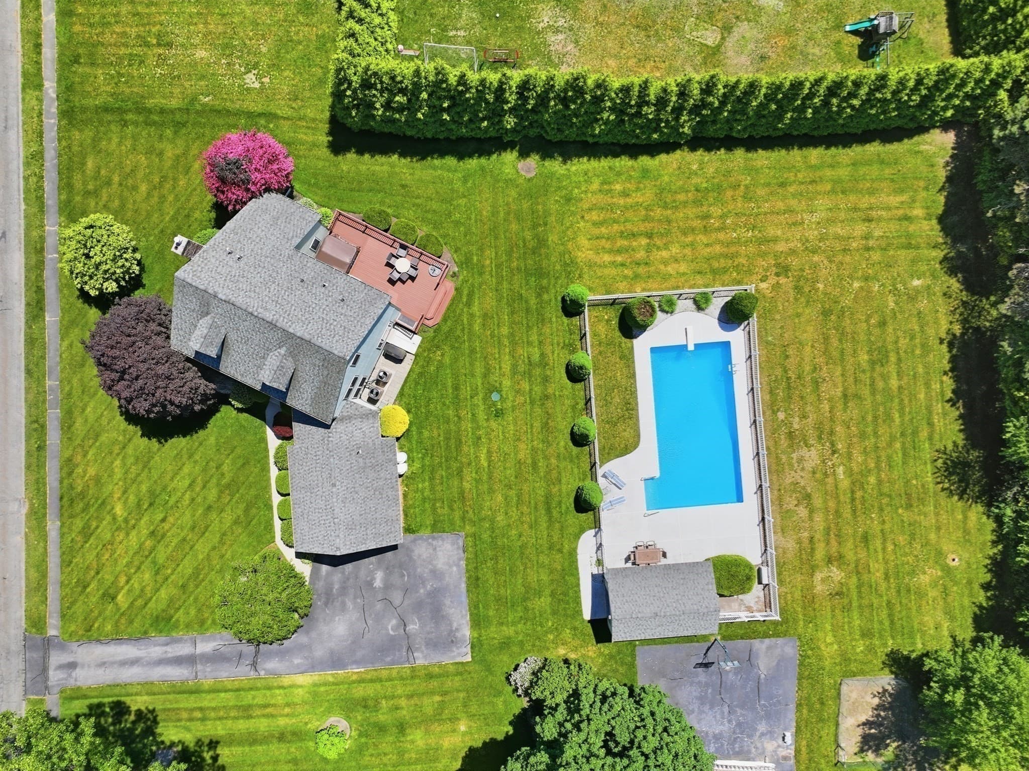 Single Family Residence at 17 Stoneybrook Rd, Grafton MA 01536, photo 31 of 33