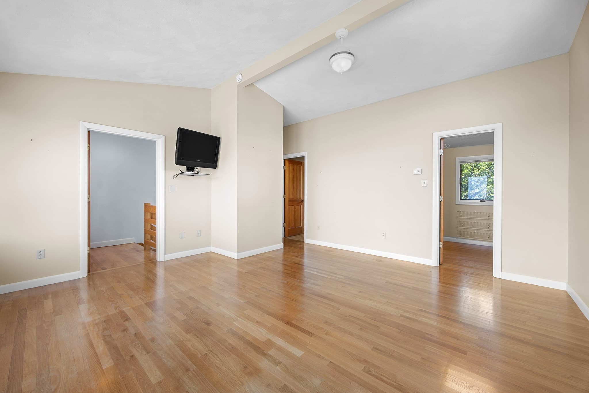 Single Family Residence at 68 Eden Rd, Rockport MA 01966, photo 17 of 31
