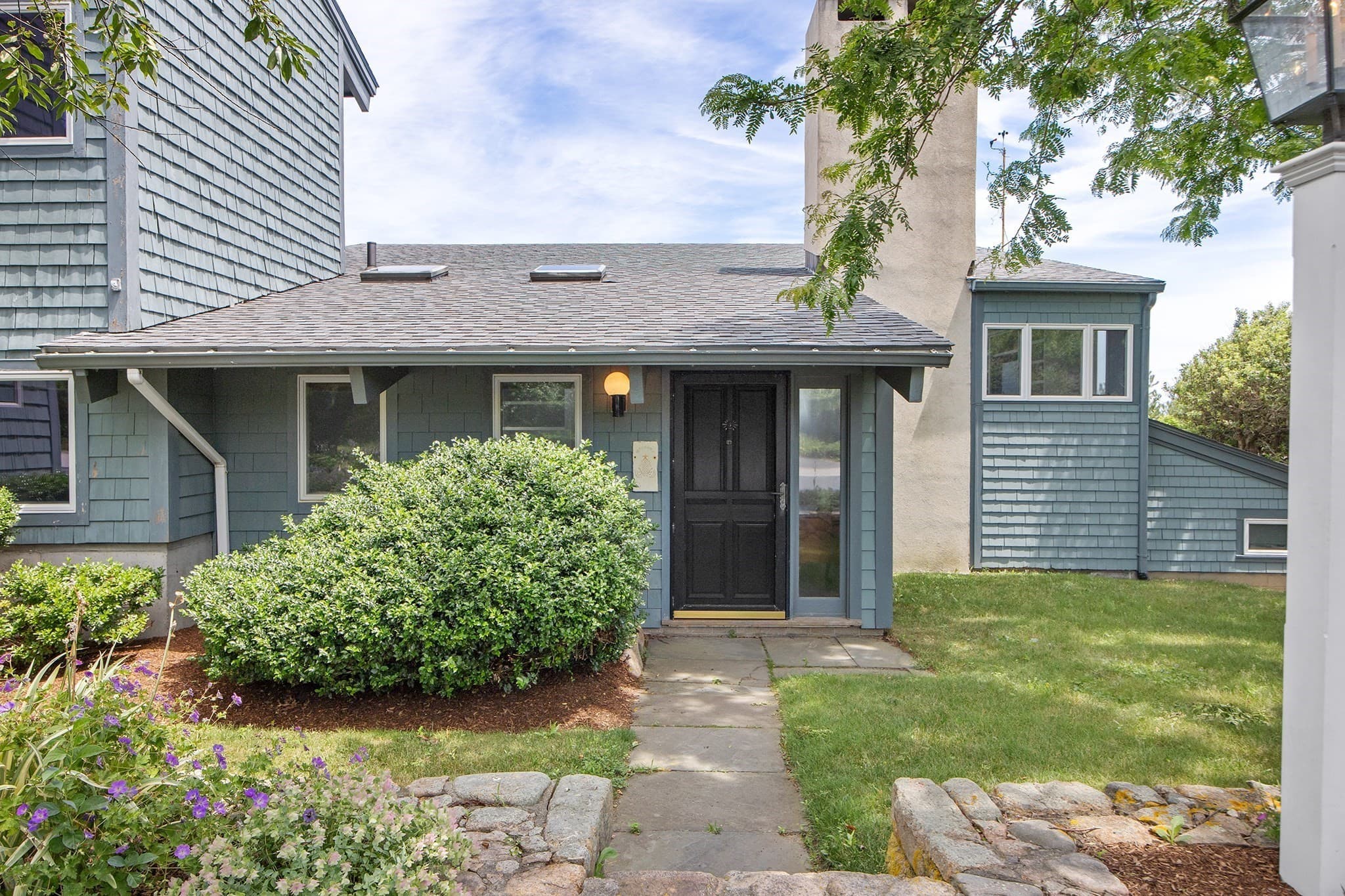 Single Family Residence at 68 Eden Rd, Rockport MA 01966, photo 4 of 31