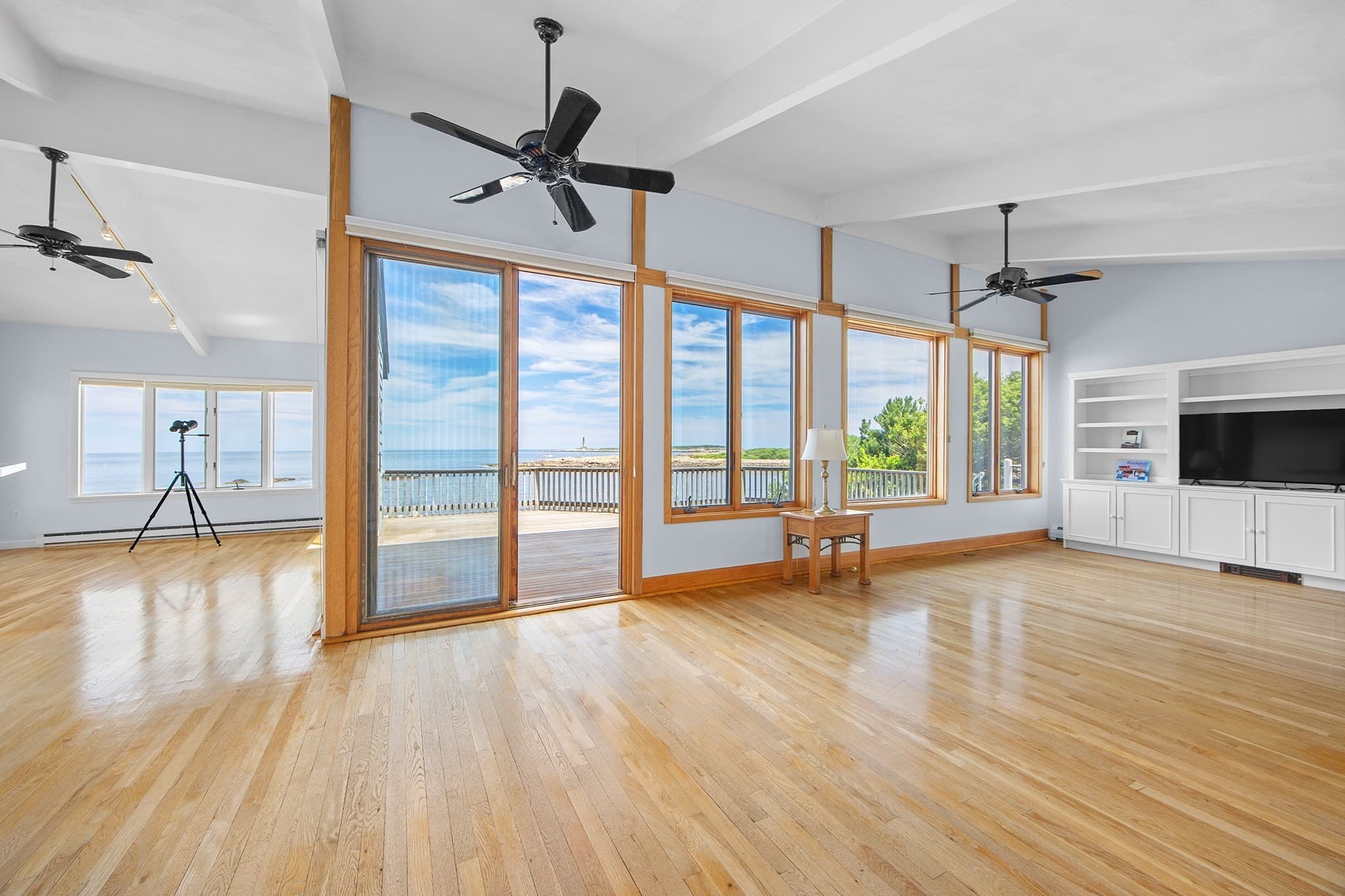 Single Family Residence at 68 Eden Rd, Rockport MA 01966, photo 8 of 31