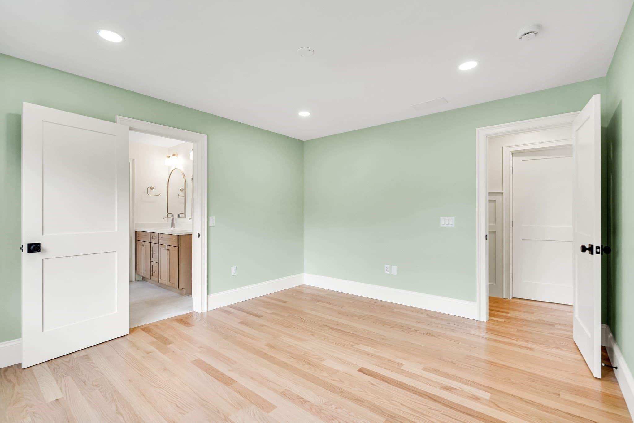 Single Family Residence at 232 Lincoln Street, Lexington MA 02421, Lexington, photo 24 of 42