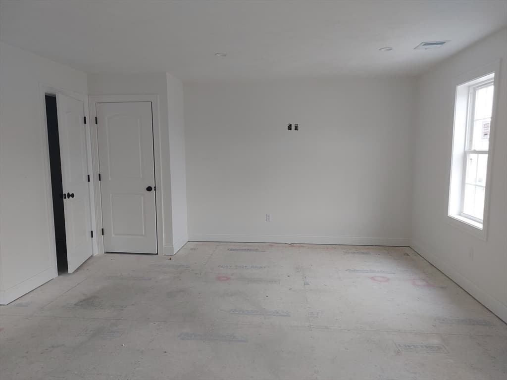 Single Family Residence at 16B Crownshield # 16B, Uxbridge MA 01569, photo 14 of 18