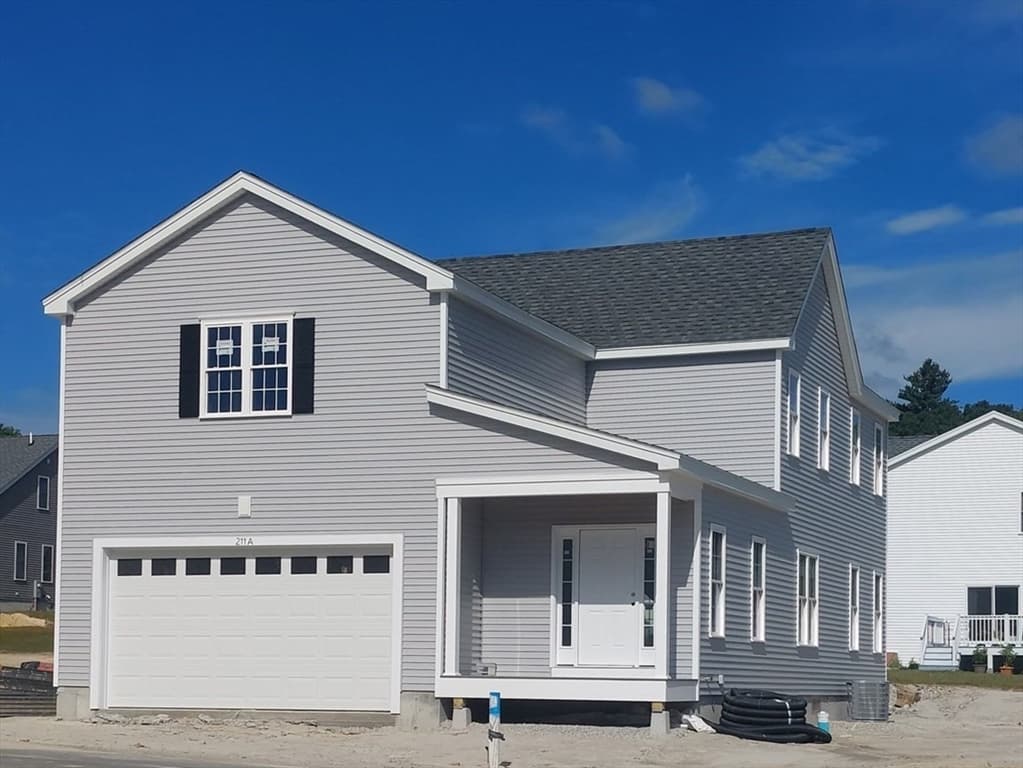 21B Crownshield, Uxbridge MA 01569