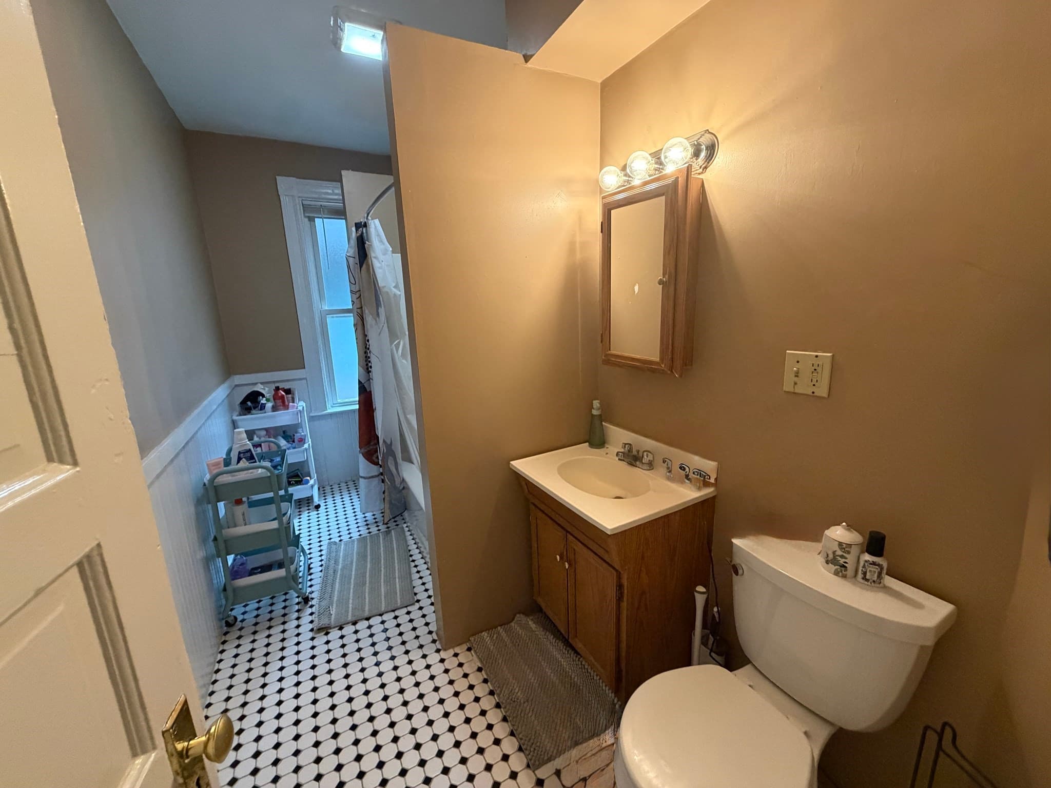 5-9 Family at 42 Calvin Street, Somerville MA 02143, Somerville, photo 6 of 11