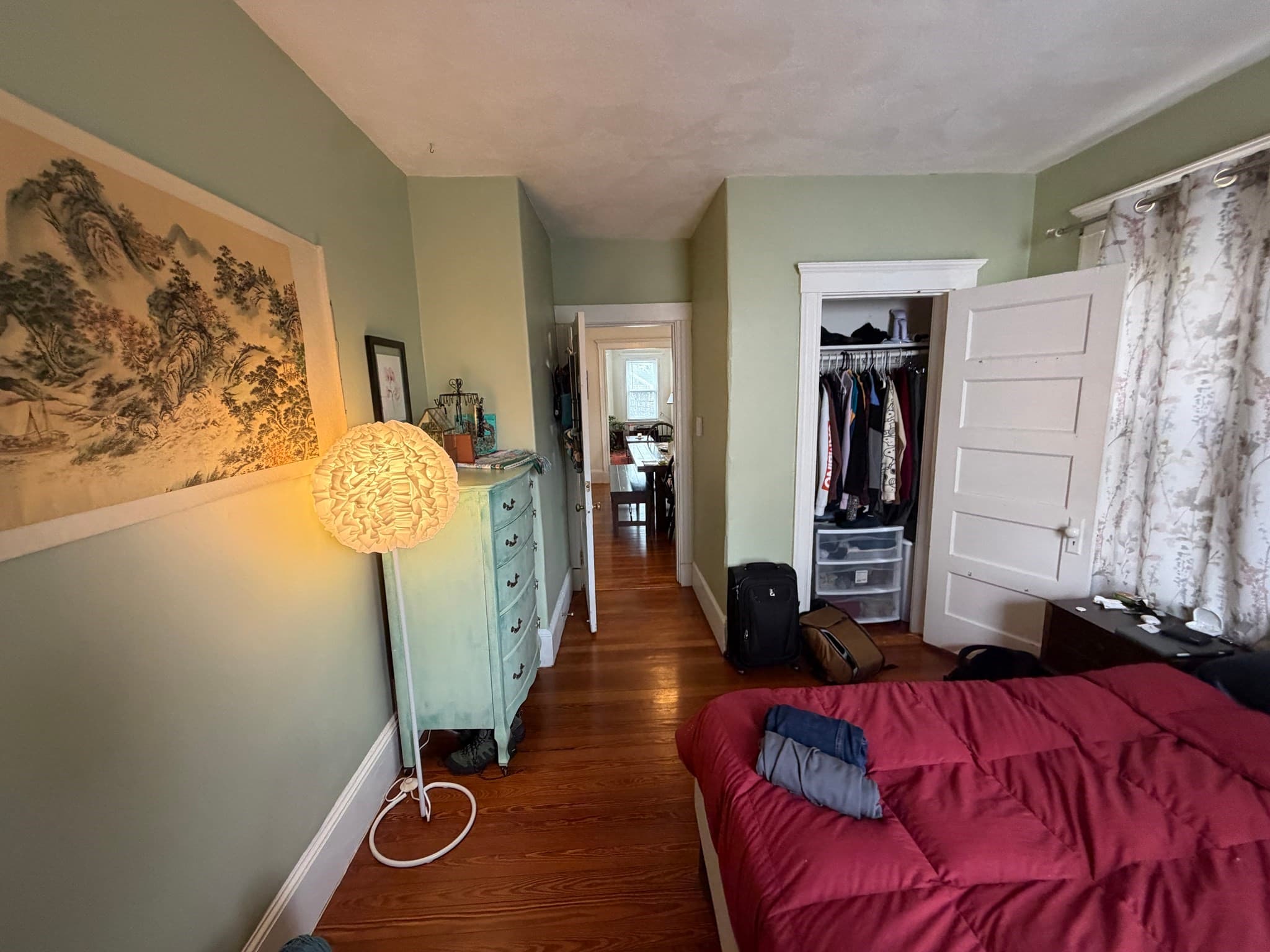 3 Family at 5 Partridge Avenue, Somerville MA 02145, photo 8 of 11