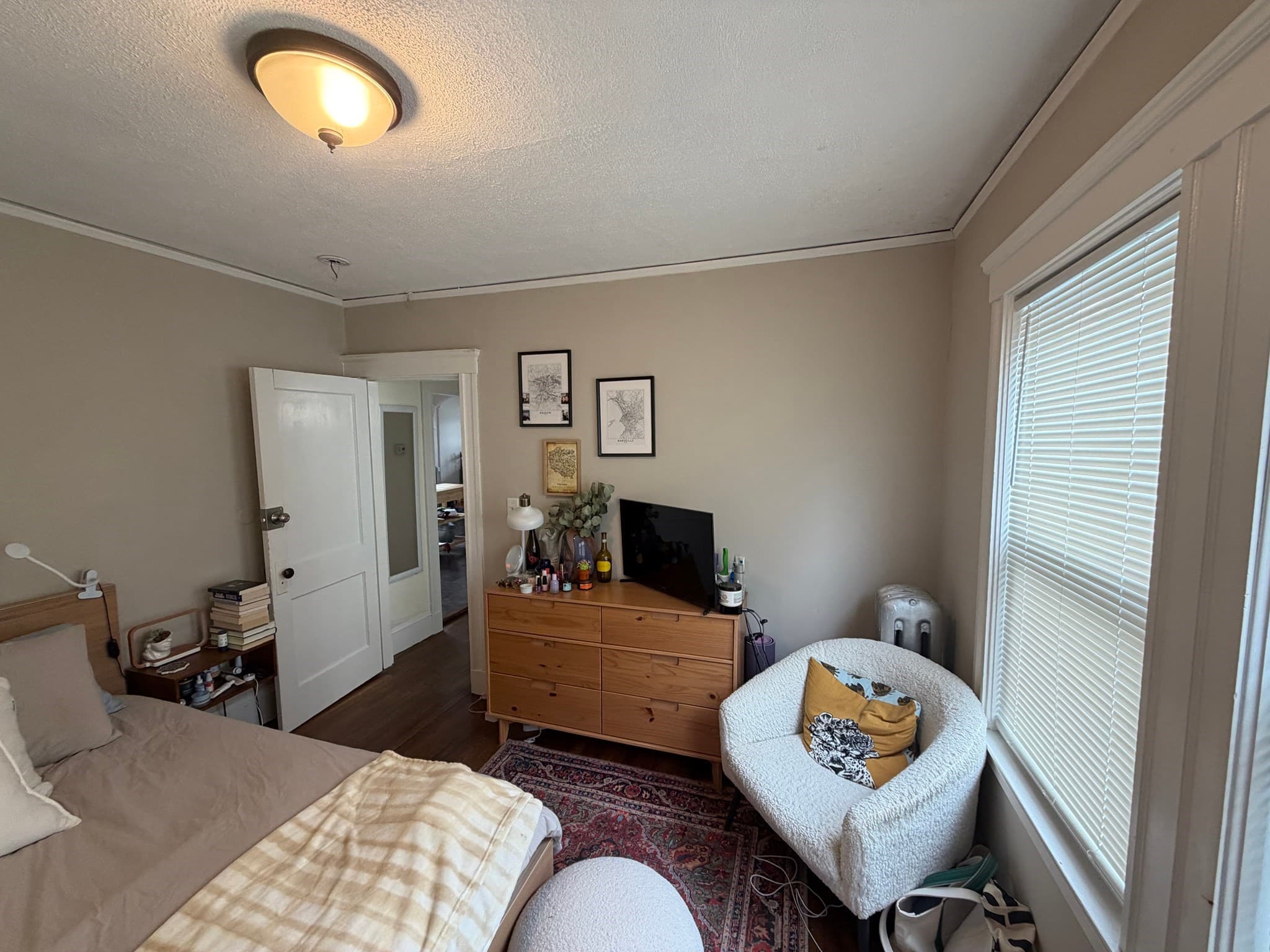 3 Family at 33-35 Sewall Street, Somerville MA 02145, photo 9 of 15