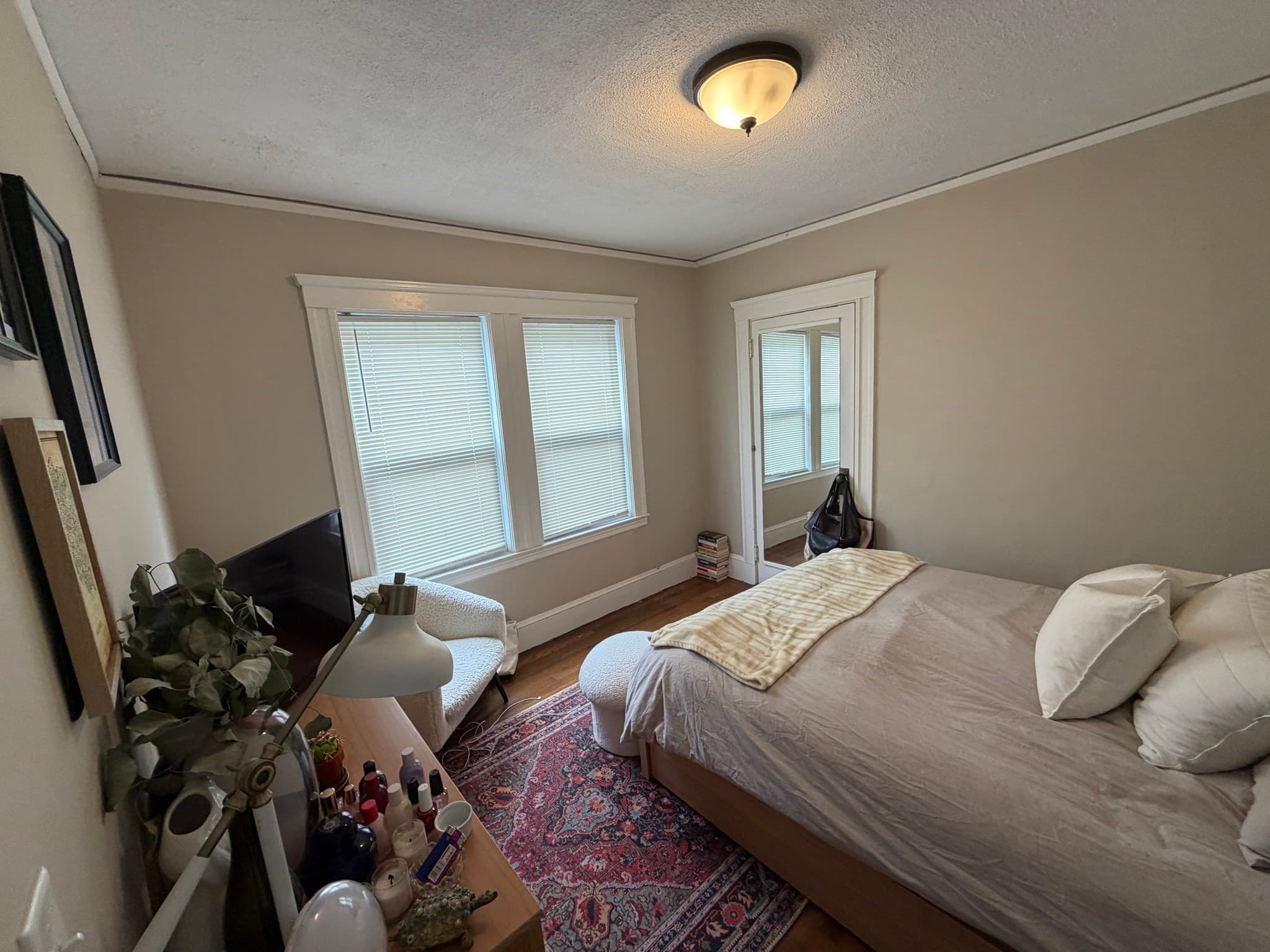 3 Family at 33-35 Sewall Street, Somerville MA 02145, photo 8 of 15