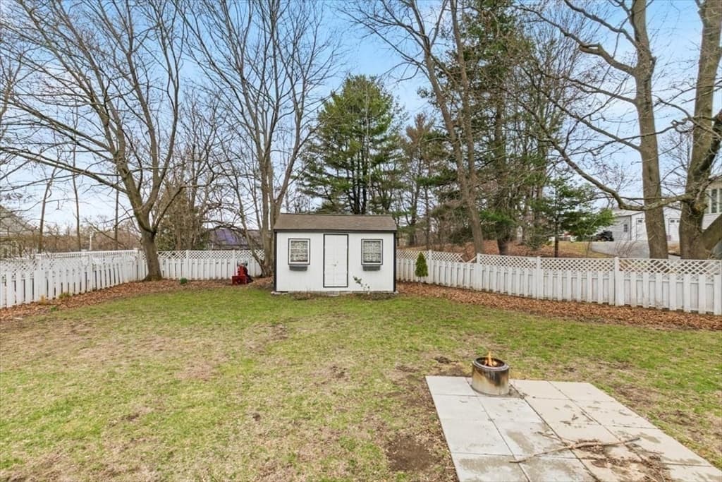 Single Family Residence at 18 Sherman Pl, Woburn MA 01801, Woburn, photo 33 of 40