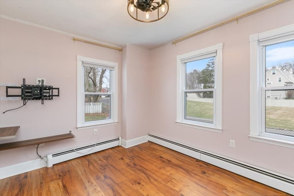Single Family Residence at 18 Sherman Pl, Woburn MA 01801, Woburn, photo 14 of 40