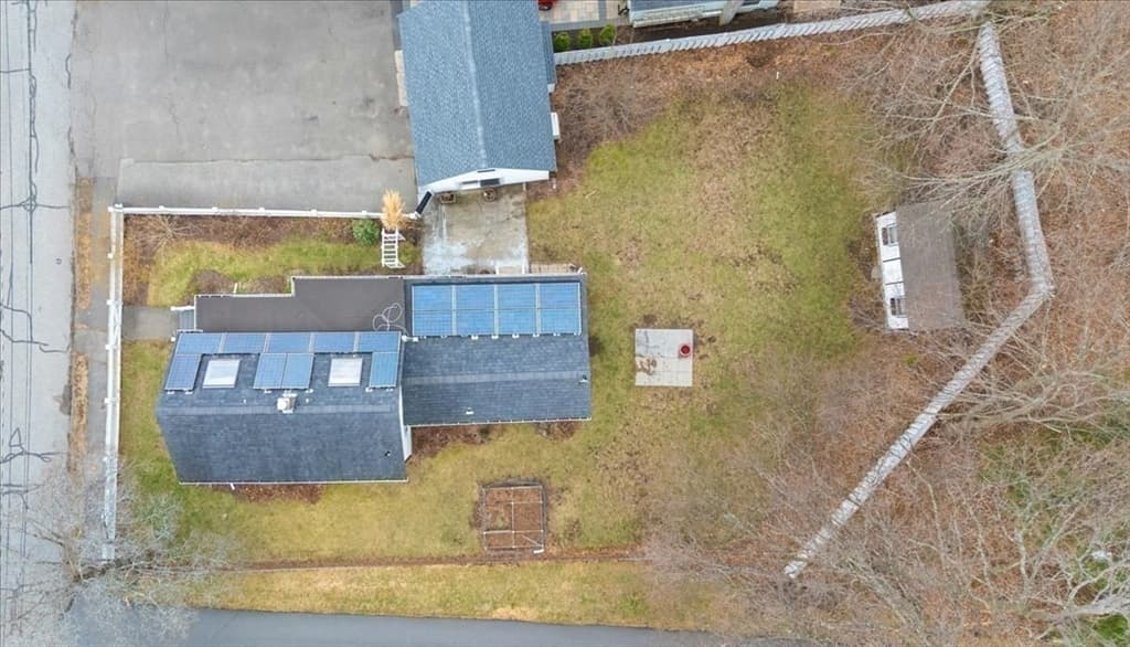 Single Family Residence at 18 Sherman Pl, Woburn MA 01801, Woburn, photo 39 of 40