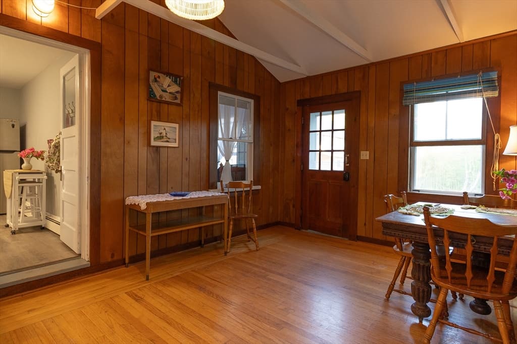 Single Family Residence at 9 Cricket Ln, Falmouth MA 02543, photo 17 of 20