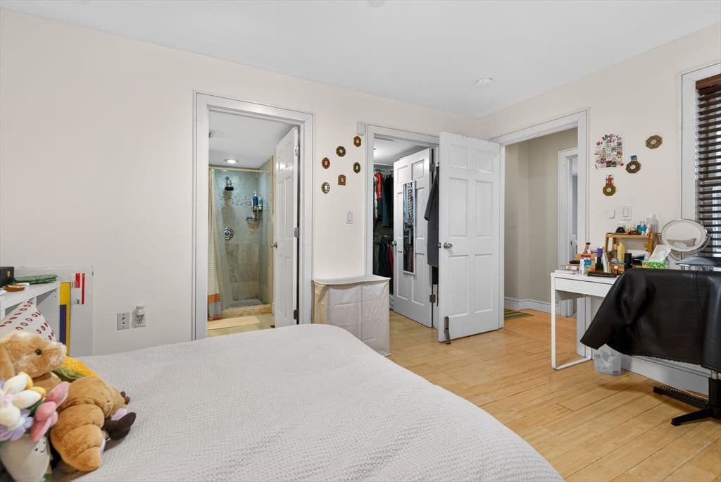 Condominium at 2 Boylston # 1, Boston MA 02130, photo 13 of 20