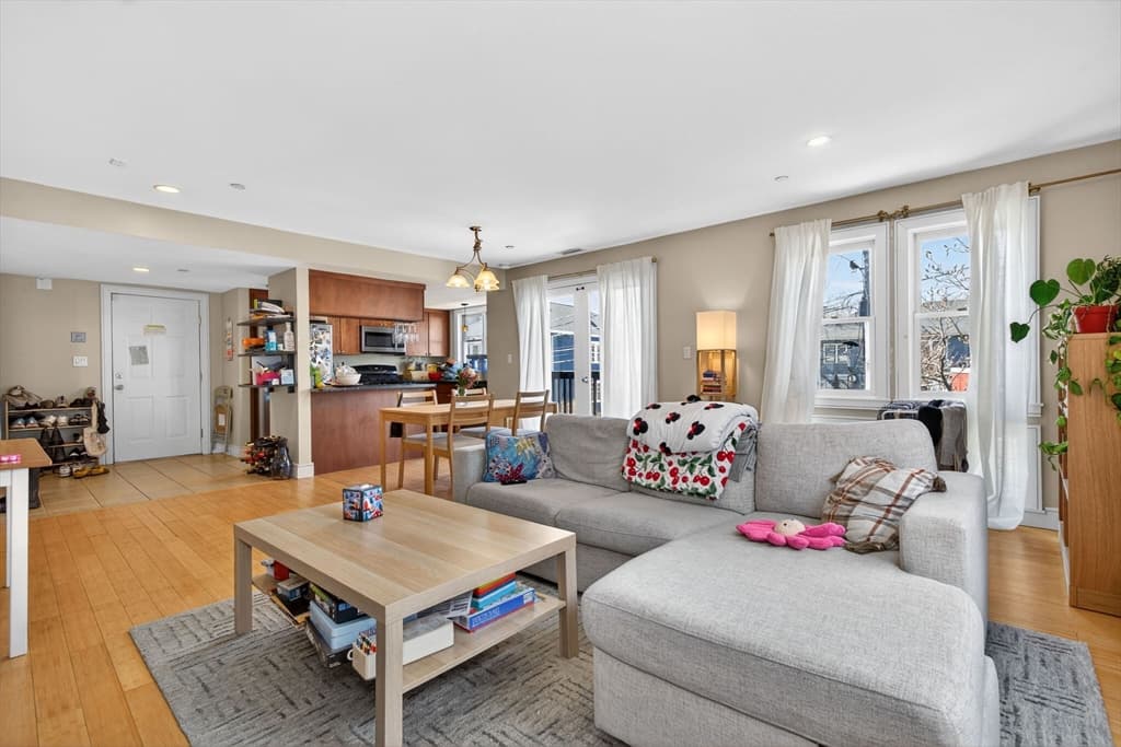 Condominium at 2 Boylston # 1, Boston MA 02130, photo 5 of 20