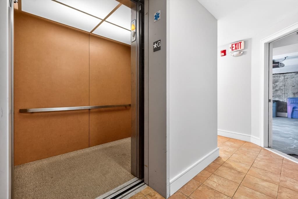 Condominium at 2 Boylston # 1, Boston MA 02130, photo 18 of 20