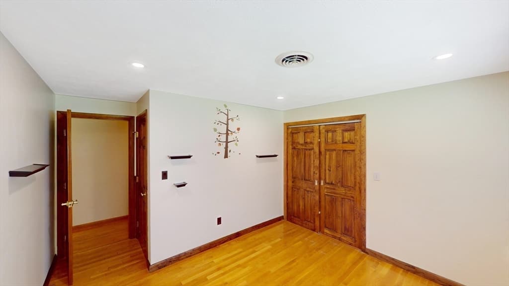 Single Family Residence at 22 Starview Dr, Sudbury MA 01776, photo 24 of 40