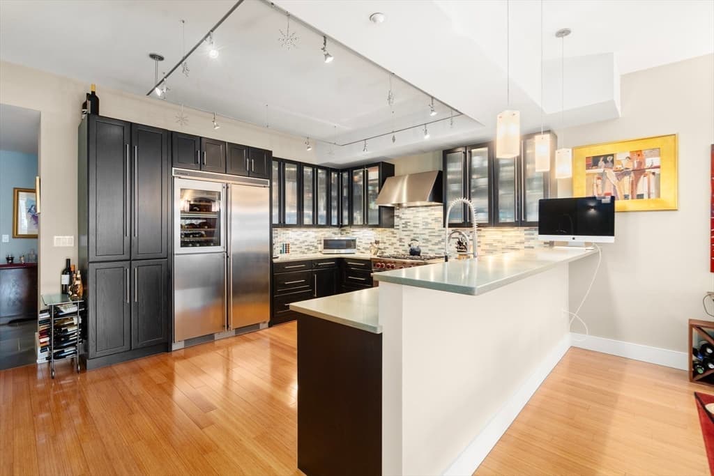Condominium at 1313 Washington St # 330, Boston MA 02118, photo 16 of 37