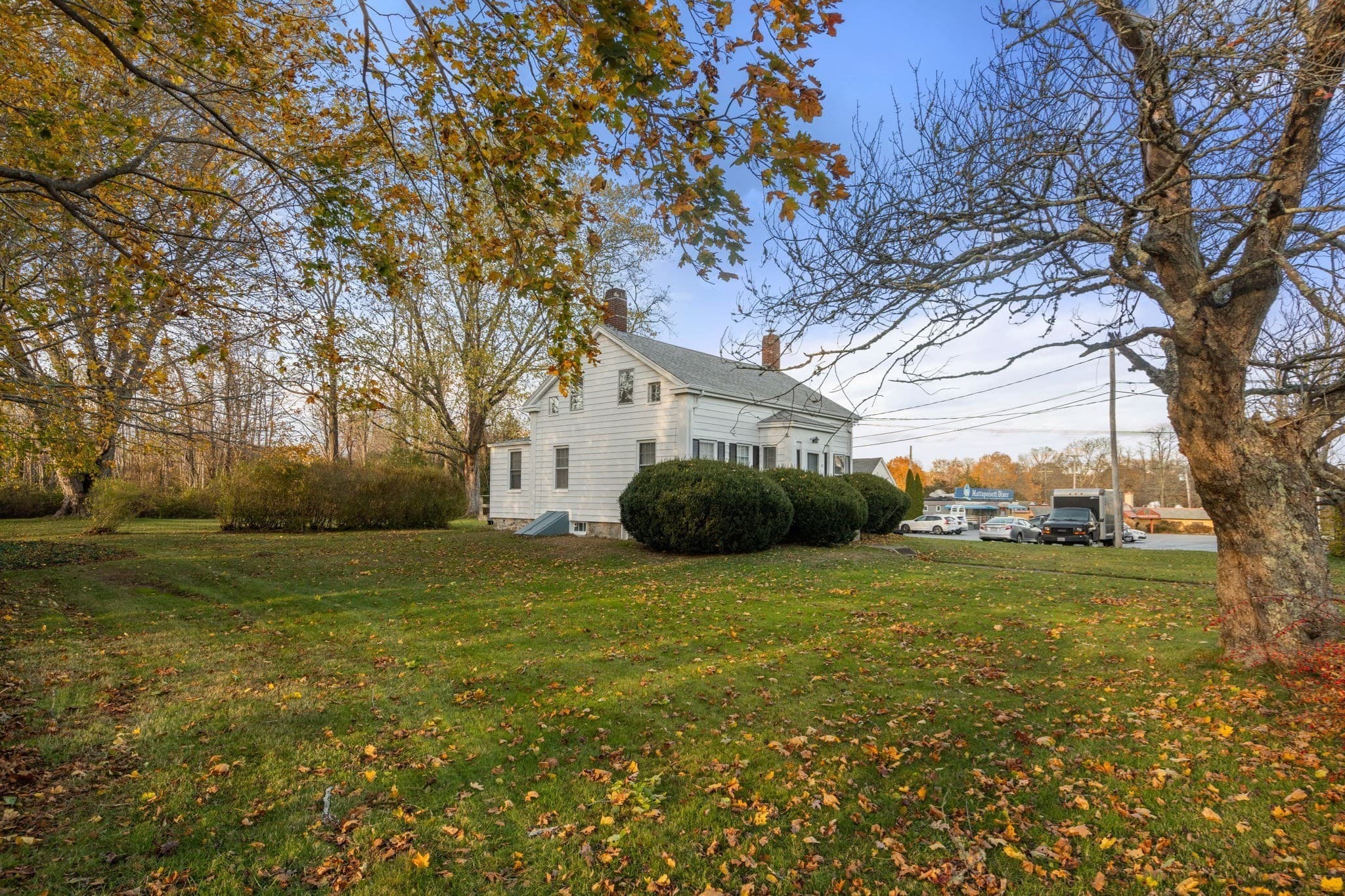 2 Family - 2 Units Side by Side at 83 Fairhaven Rd, Mattapoisett MA 02739, photo 37 of 41