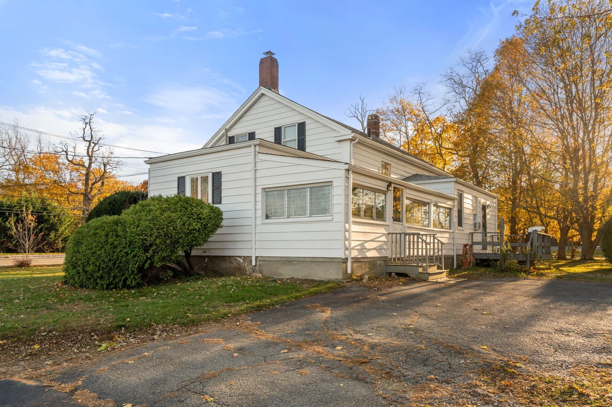 2 Family - 2 Units Side by Side at 83 Fairhaven Rd, Mattapoisett MA 02739, photo 39 of 41